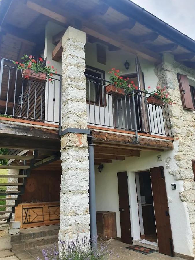 La casa del Ghiro - PARCO DOLOMITI BELLUNESI Corazzai 0*,