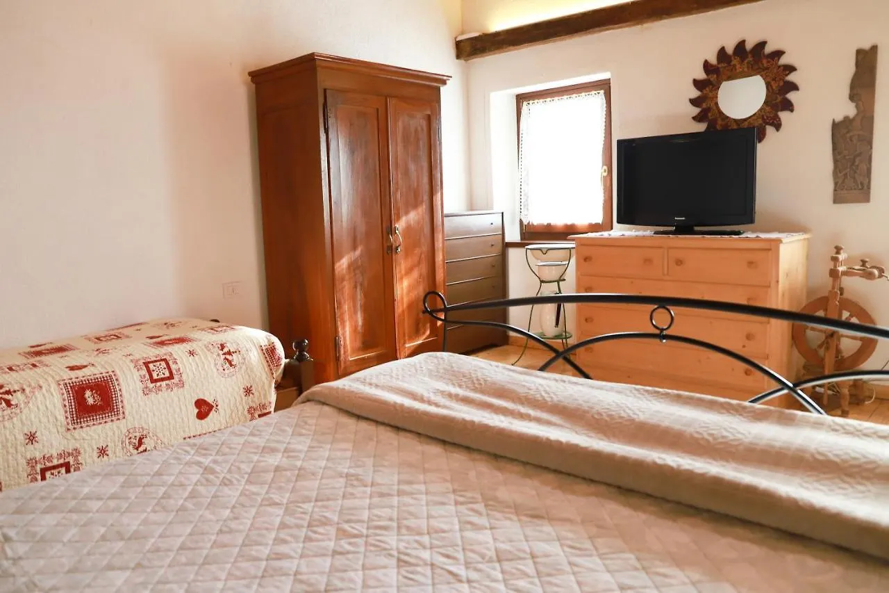 La Casa Del Ghiro - Parco Dolomiti Bellunesi Corazzai 0*,  Italy